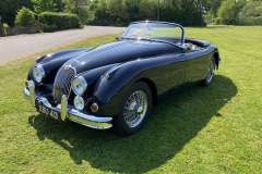 XK150-ROADSTER-1